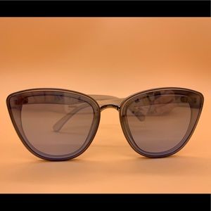 ✨Sunglasses NWT✨